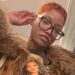 Keke Palmer Styles Tee Graphic com casaco de pele em novas fotos do Instagram
