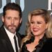 Kelly Clarkson revela
