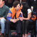 Kylie Jenner recebendo 'vibrações preocupantes' de Timothee Chalamet enquanto filma a milhares de quilômetros de distância (exclusivo)