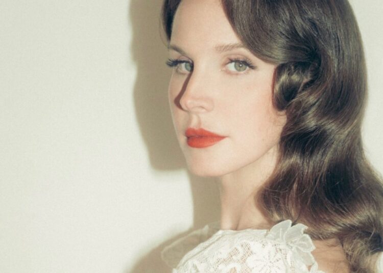 Lana del Rey visualizou novas músicas que Namechecks Ethel Cain
