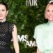 Leslie Bibb em Stella McCartney e mais looks