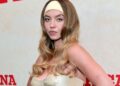 Não, Sydney Sweeney não chorou em vídeo após controvérsia de jeans