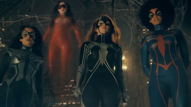 New Madame Web Photos dão melhor olhar para as fantasias de Women-Women