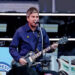 Noel Gallagher faz escavação brutal na Royal Family durante o show esgotado como Crowd Boo
