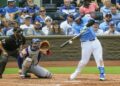 O Royals supera os Rangers a ganhar séries de quatro jogos-mídia de nível de campo-soluções profissionais de conteúdo esportivo