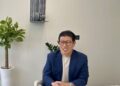 O CEO e advogado Kang Ho-Sung, da Agência KHS, fala durante uma entrevista com o Korea Herald nos escritórios da Agência KHS em Gangnam-Gu, sul de Seul, segunda-feira. (Lee Jung-joo/The Korea Herald)