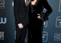 O conselho de Dolly Parton para Kelly Clarkson após a morte de Brandon Blackstock, do ex-marido Blackstock