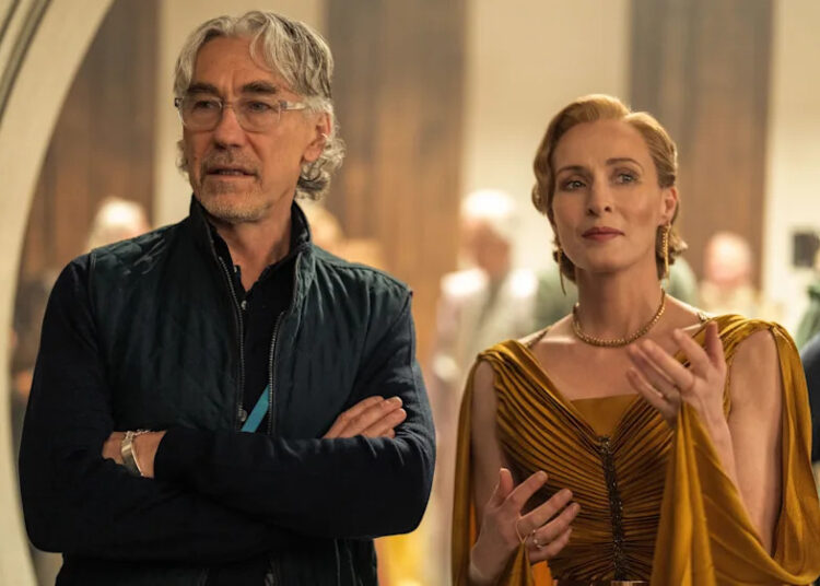 O criador de 'Andor', Tony Gilroy, na política do mundo real, espelhando a série 'Star Wars' presciente