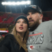 O envolvimento de Taylor Swift e Travis Kelce é o Super Bowl of Celebrity News