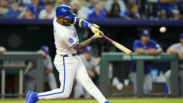 O escritor da Royals pede que a KC tome a decisão de Maikel Garcia de longo prazo