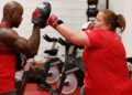 O ex -treinador do 'Biggest Loser', Dolvett Quince, diz que Jillian Michaels está agindo como 'um adulto na caixa de areia' depois de 'Fit for TV' (exclusivo)
