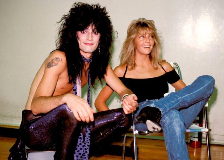 O ex -vídeo de Tommy Lee, Heather Locklear ', com a nova esposa Brittany
