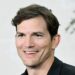 O grupo de investidores de Ashton Kutcher compra o clube por US $ 2,7 bilhões - notícias de celebridades - entretenimento