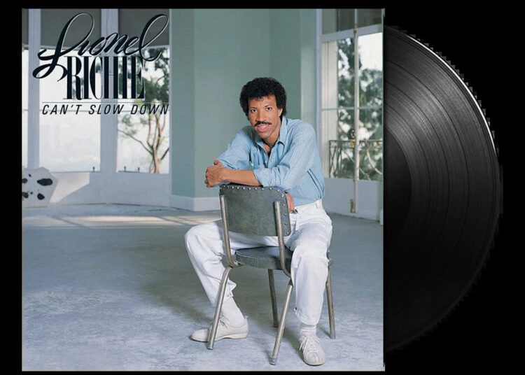 O ícone de composição diz que Lionel Richie lançou sua carreira em Tiktok viral