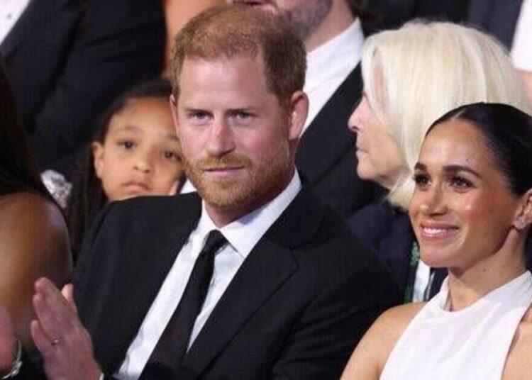 O príncipe Harry e Meghan Markle enfrentam queixas de 'fedor' de cannabis - notícias de celebridades - entretenimento