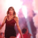 Os fãs de Taylor Swift olham para o erro de turnê viral das épocas após o anúncio do álbum: