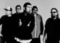 Ouça o novo single de Deftones 'estrondoso' Milk of the Madonna '