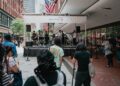 O Segundo Fest anual da Juventude destaca os artistas da idade do ensino médio e da faculdade.
