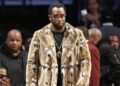 Quem são todas as celebridades mencionadas no julgamento de Diddy e por quê?