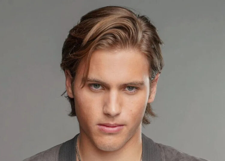 Quem toca Spencer em 'The Bold and the Beautiful'?
