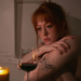 Rachel Cousins libera um novo single chorando "enquanto desperdiçado"