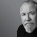Ray Winstone no Marvel vs. "Cultural Films", Angelina Jolie, Steven Spielberg, Gary Oldman como sua diretora favorita e boxe como preparação para atuar