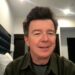 Rick Astley 'nunca vai desistir' acerta 1 bilhão de fluxos