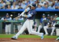 Royals 1b Vinnie Pasquantino faz saída precoce devido a doenças relacionadas ao calor | WTVB | 1590 AM · 95,5 FM