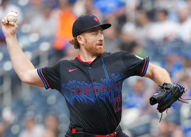 Royals adiciona ex-Tigers, Blue Jays Pitcher