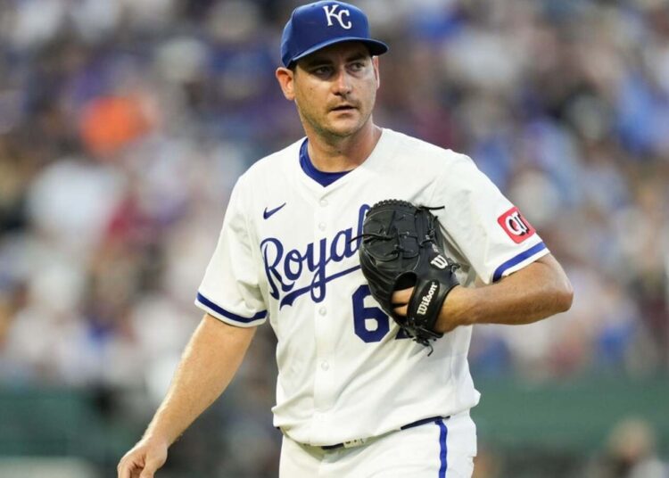 Royals recorda a Seth Lugo em tentativa de varrer os nacionais