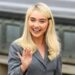 Sabrina Carpenter provoca videoclipe de Scary 'Tears' antes do lançamento do novo álbum