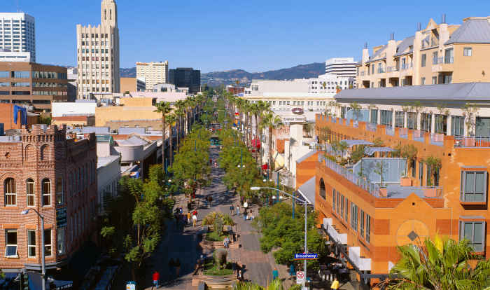 Santa Monica lança zona de entretenimento de fim de semana