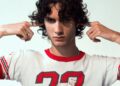 Sombr anuncia 'eu mal a conheço', um novo álbum