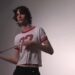 Sombr lança 'eu mal a conheço', seu álbum de estréia