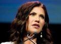 'South Park' ataca Kristi Noem em cena não uirada