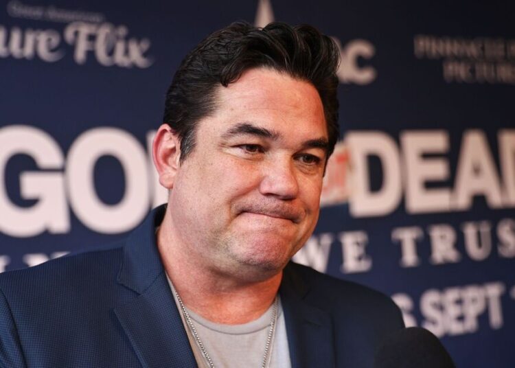 Superman Star luta na pista de obstáculos do gelo - Notícias de celebridades - entretenimento