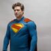 Superman tira seus troncos em novas imagens do BTS com David Corenswet