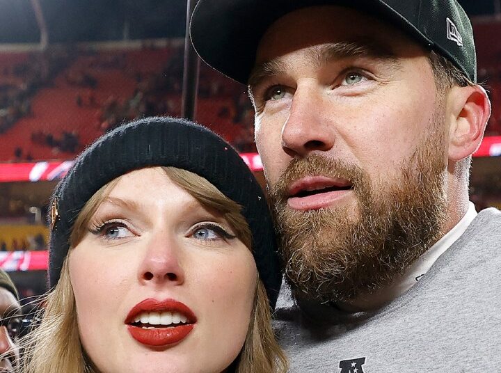 Taylor Swift e Linguagem corporal de Travis Kelce durante a entrevista de 'New Heights' fala muito sobre seu relacionamento