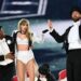 Taylor Swift pode ter alterado o futuro do podcast de Travis Kelce, diz a fonte