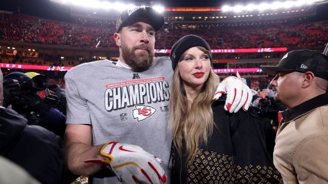 Taylor Swift queria que seu noivado fosse de uma certa maneira e Travis Kelce entregou, diz Insider