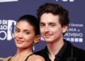 Timothee Chalamet fez do 28º aniversário de Kylie Jenner especial (excl)