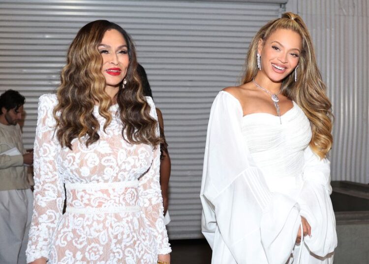 Tina Knowles escreve uma longa homenagem ao 'talento e trabalho árduo' de Beyoncé