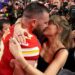 Travis Kelce, Taylor Swift Romance: 8 artigos de leitura obrigatória