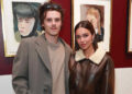 Tudo sobre a namorada de Cruz Beckham, Jackie Apostel (incluindo seus momentos mais cheios de PDA!)