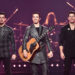 Veja todos os convidados surpresa que se juntaram aos Jonas Brothers no palco em Boston neste fim de semana