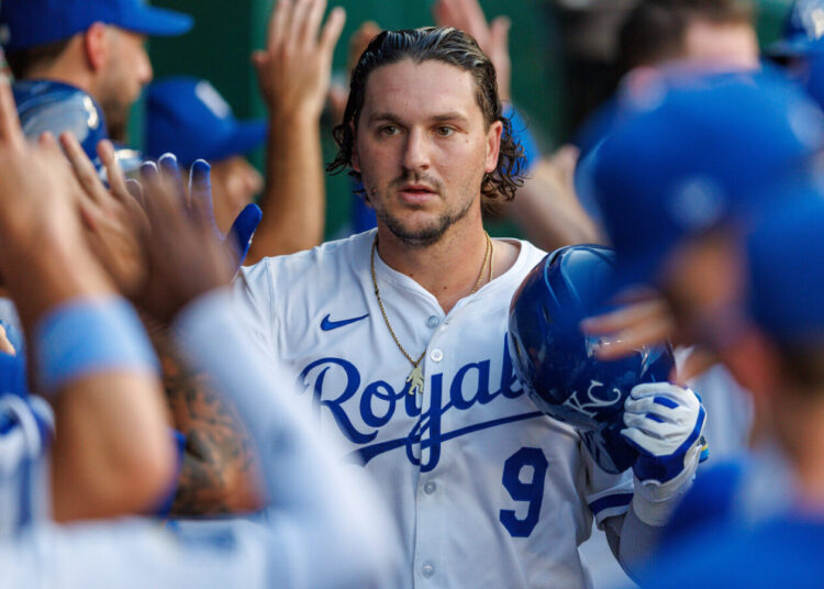 Vinnie Pasquantino Um dos principais motivos da ofensa aprimorada da Royals