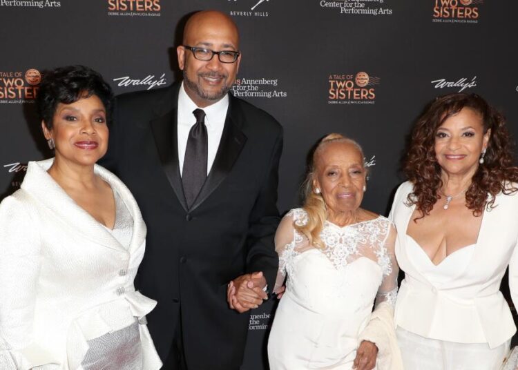 Vivian Ayers Allen Dead: Poet and Mother to Stars tinha 102 anos