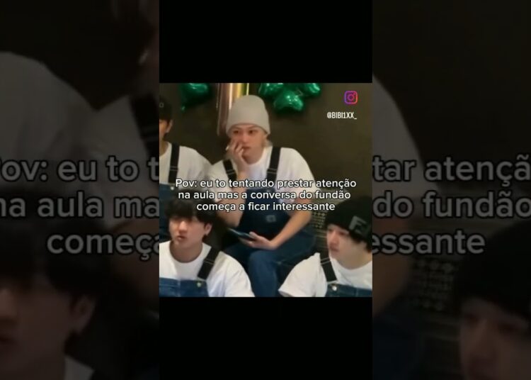 a conversa do fundão sempre é boa as fofocas kk•||ib:instsgram•||#memes #escola #fundao #instagram