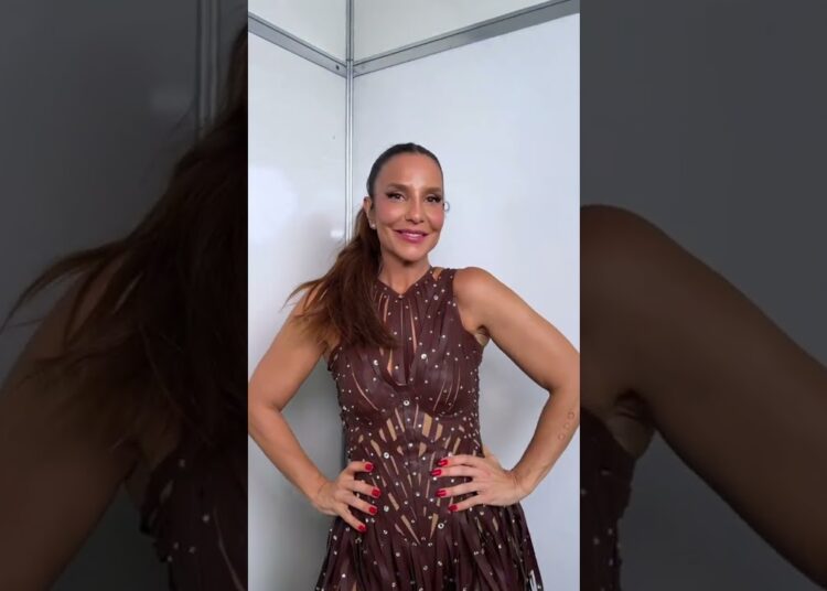 cantoras mais ricas do Brasil #sandy #ivetesangalo #anitta #claudialeitte #mariliamendonça
