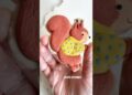 🐿️Satisfying squirrel cookie decorating #cookiedecorating #cookies #royalicing #autumn